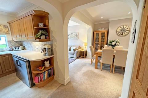 9 Berkeley Road, Shirley, Solihull, B90 2HS