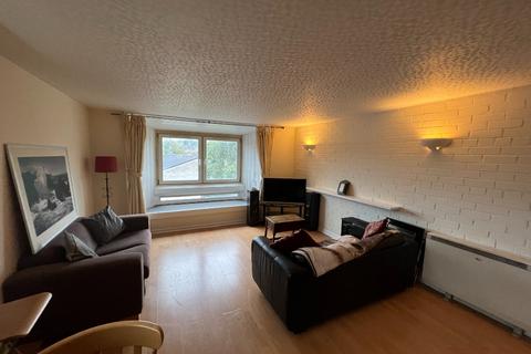 2 bedroom flat to rent, Blackthorn Court, Barnton, Edinburgh, EH4
