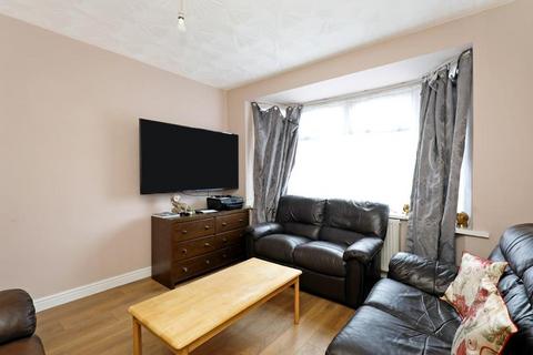 4 Palgrave Avenue, Southall, UB1 2LX