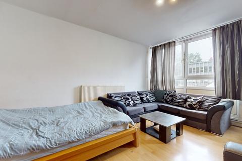 4 bedroom flat to rent - Munster Square