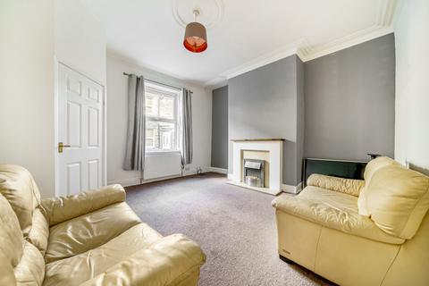 2 bedroom terraced house for sale - Irwin Street, Farsley, Pudsey, West Yorkshire, LS28