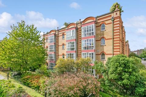 2 bedroom apartment to rent, Oriel Drive, Barnes, London, SW13