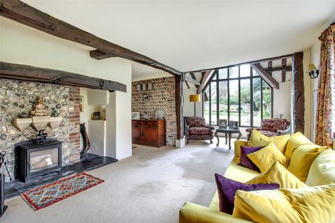 6 bedroom detached house for sale - Jevington Road, Polegate, East Sussex, BN26
