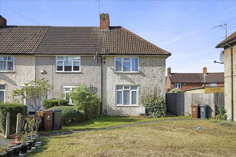 120 Lillechurch Road, Dagenham, RM8 2BY