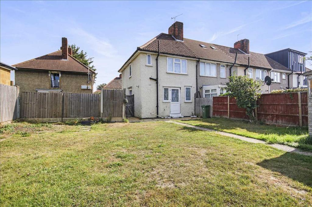 Private rear garden