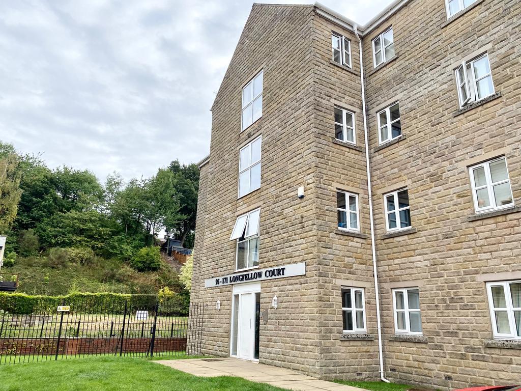 Longfellow Court, Mytholmroyd, HX7 5LG 2 bed apartment for sale £130,000