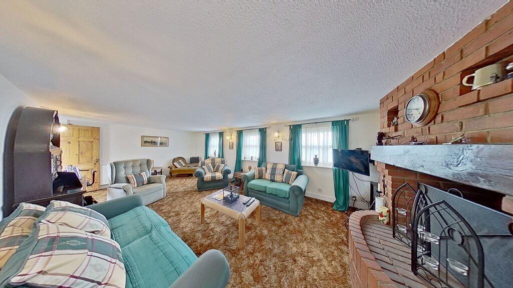 Island Road, Canterbury, CT3 4DA 3 bed semidetached house for sale £400,000