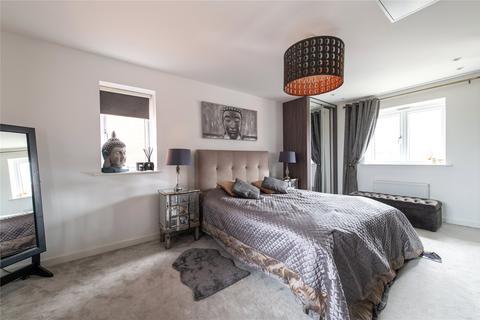 11 Marlowe Close, Northfleet, Gravesend, DA11 8FX