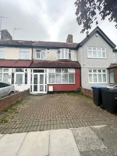 3 bedroom terraced house for sale, Tudor Road, London N9