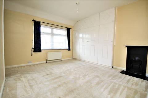 2 bedroom terraced house to rent, Hedgemans Road, Dagenham, RM9