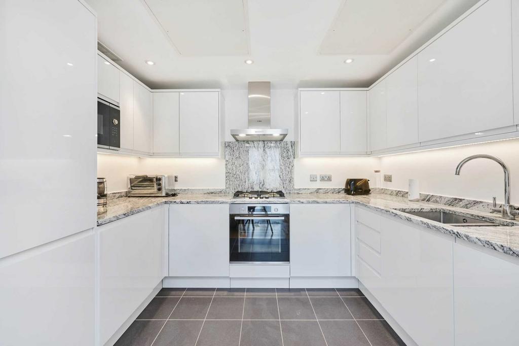Mathison House, Kings Chelsea, SW10 1 bed apartment £725,000