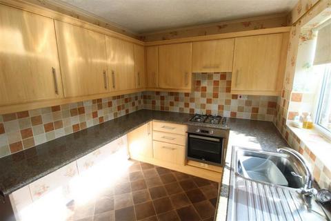 2 bedroom bungalow for sale - Mansfield Road, Selston, Nottingham, Nottinghamshire, NG16 6ES