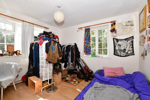 2 bedroom flat for sale, Addiscombe Road, Croydon, Surrey