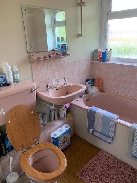 Bathroom &amp; WC