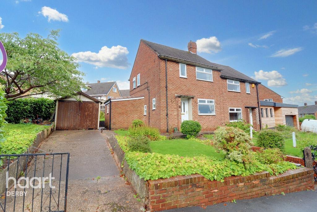 Coronation Avenue, Belper 2 bed semidetached house £200,000
