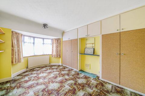 104 Elmbridge Avenue, Surbiton, KT5 9HA