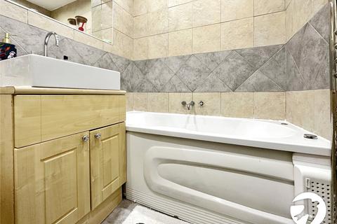 16 Woodhurst Close, Cuxton, Rochester, ME2 1LU