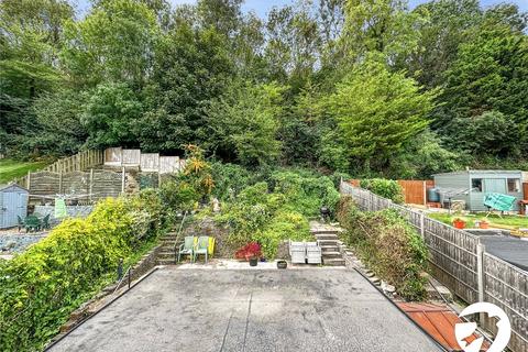 16 Woodhurst Close, Cuxton, Rochester, ME2 1LU