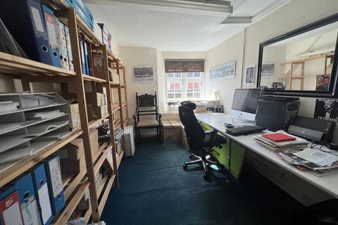 Office to rent, Bridgeland Street, Bideford EX39