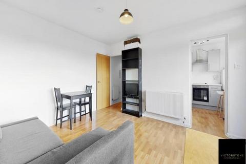 1 bedroom apartment to rent - Landmark Heights, Daubeney Road, Hackney, London, E5