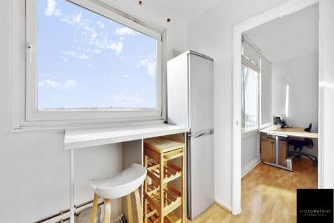 1 bedroom apartment to rent - Landmark Heights, Daubeney Road, Hackney, London, E5