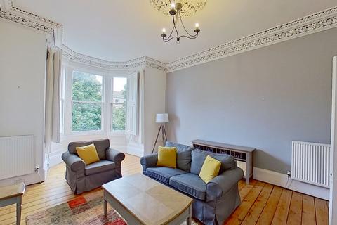 3 bedroom flat to rent, Gladstone Terrace, Edinburgh, EH9