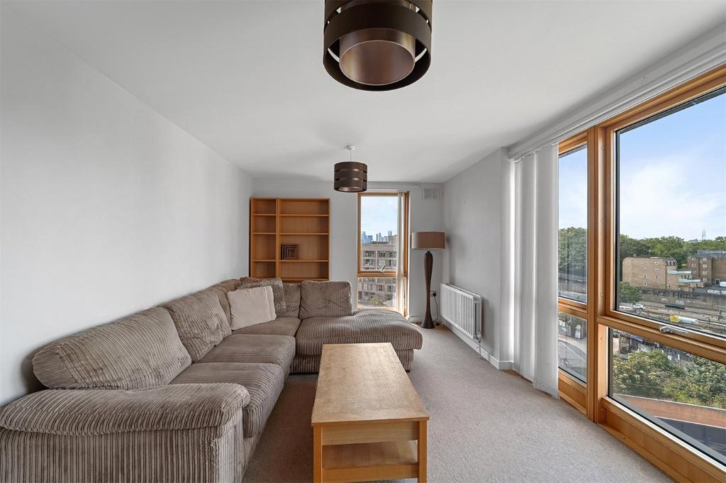 Hackney Wick, London E9 2 bed apartment for sale £450,000