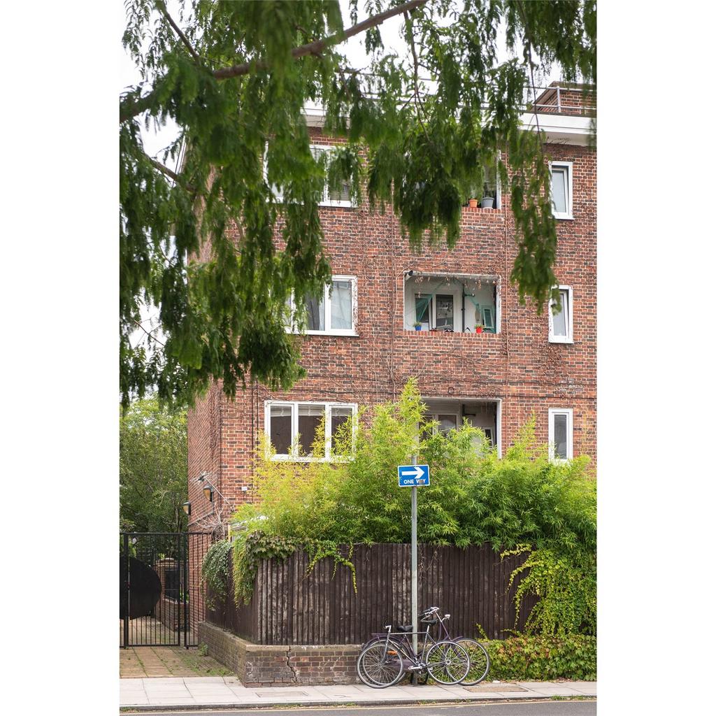 Canrobert Street, E2