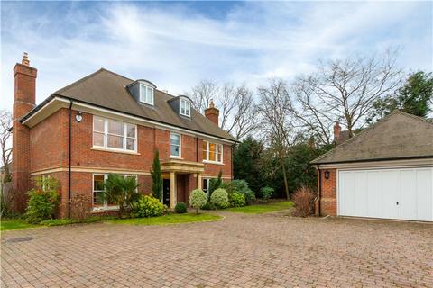 undefined, Eastcott Close, Kingston Hill