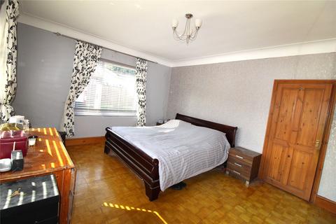 37 Crouch Avenue, Hullbridge, Hockley, SS5 6BS