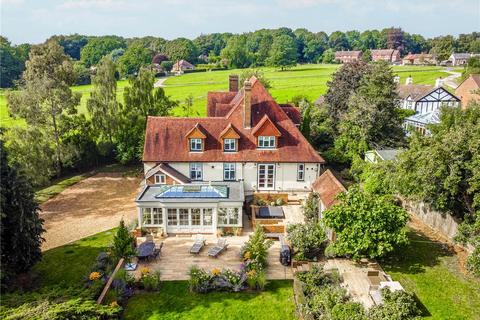 6 bedroom detached house for sale - The Green, Whipsnade, Bedfordshire