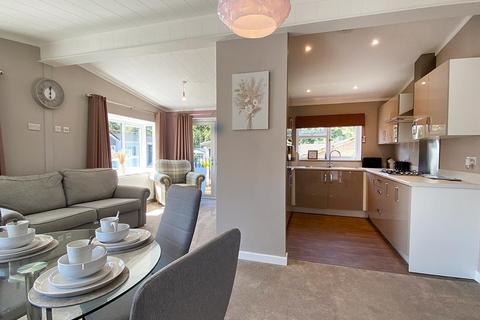 2 bedroom park home for sale, Bracknell, Berkshire, RG42