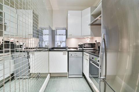 1 bedroom flat for sale, Hyde Park Gardens, Hyde Park Square, London, W2