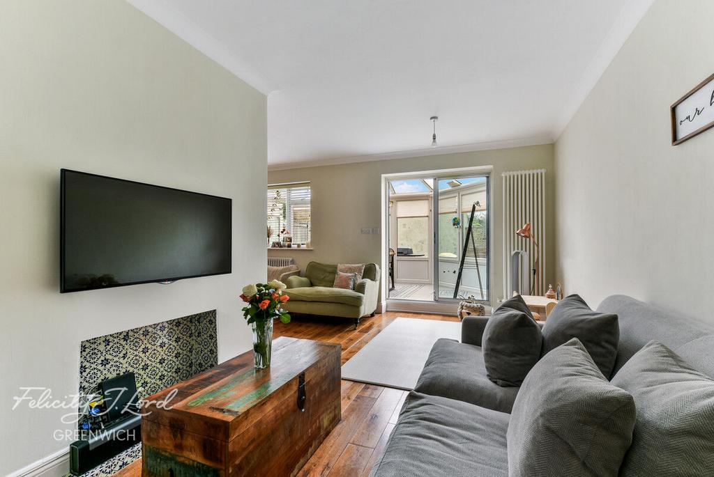 Vanbrugh Hill, Greenwich, London, SE10 9HB 4 bed semidetached house