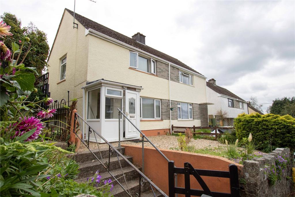 Buckland Monachorum, Yelverton 2 bed semidetached house for sale £