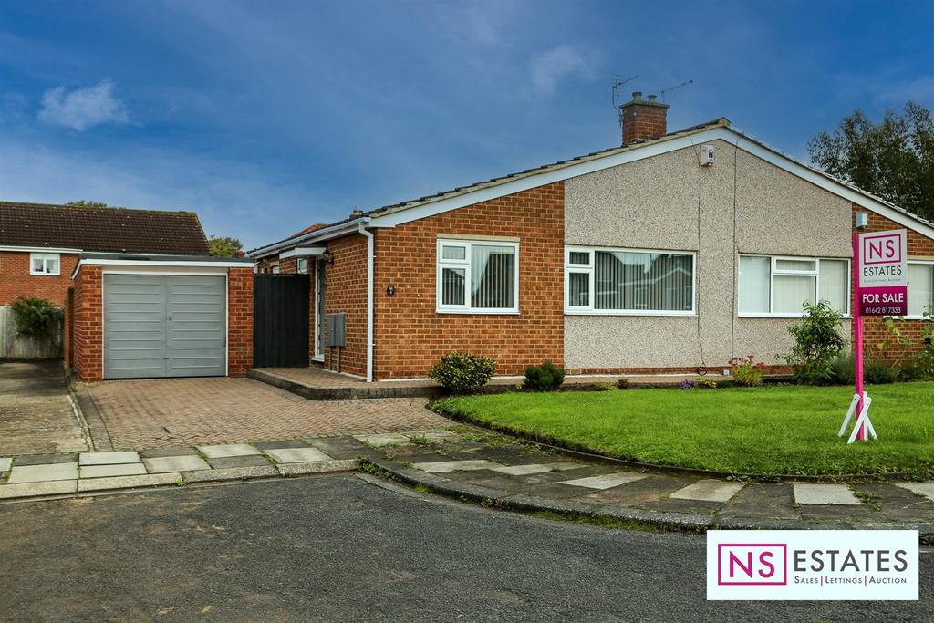 Seamer Close, Acklam Hall, Middlesbrough, TS5 2 bed semidetached