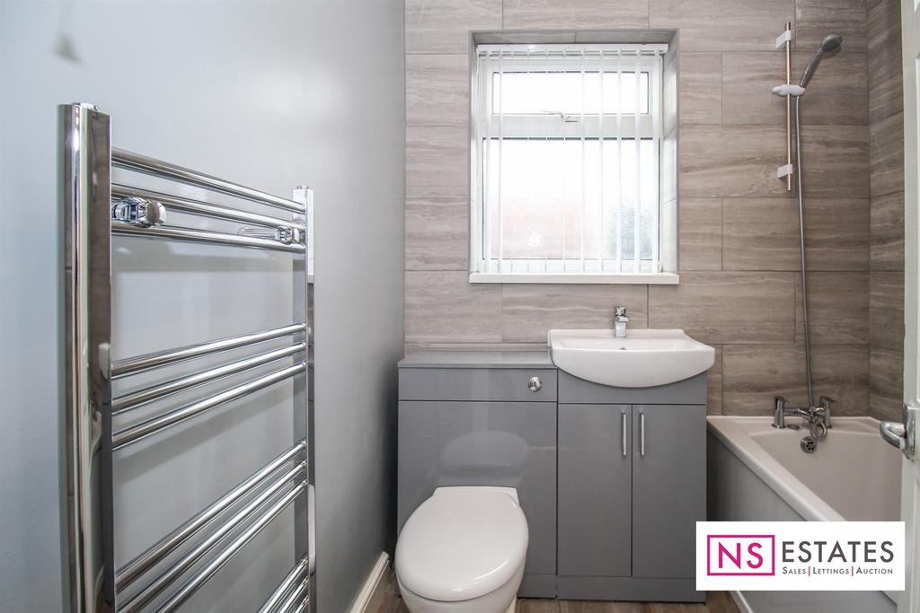 Seamer Close, Acklam Hall, Middlesbrough, TS5 2 bed semidetached