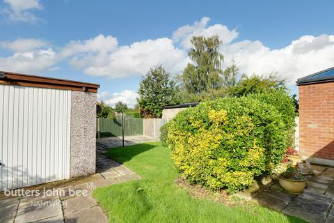 2 bedroom semi-detached bungalow for sale, Birchin Close, Nantwich