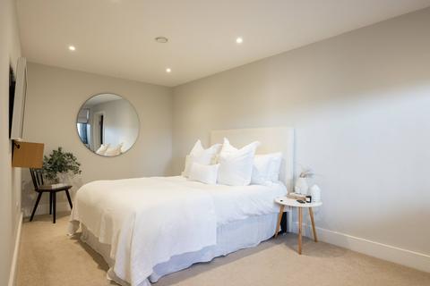 3 bedroom townhouse to rent, Oxford Road, St. Helier, Jersey