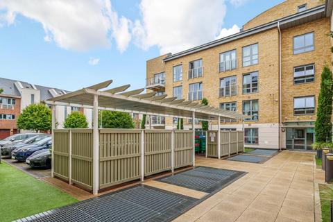 2 bedroom flat to rent, Moorings House,  Brentford,  TW8