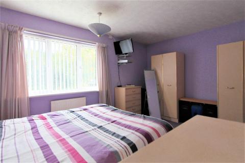 47 Charlock Road, Hamilton, Leicester, LE5 1RX