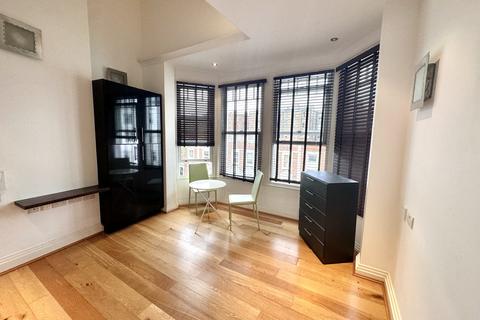 Studio to rent - West End Lane, London, NW6