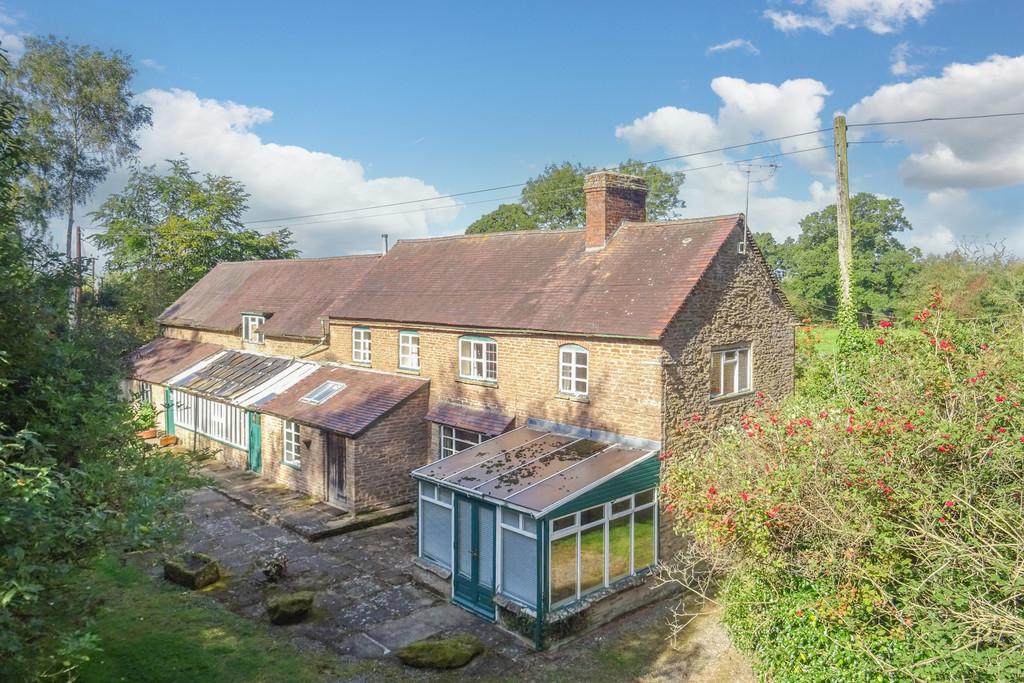 Hatfield, Leominster, Herefordshire, HR6 0SF 3 bed farm house for sale