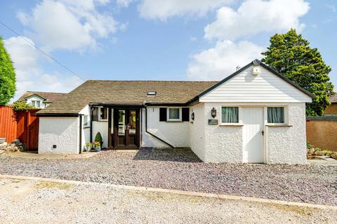 2 bedroom detached bungalow for sale - Mint Cottage, Allithwaite Road, Grange over Sands, Cumbria, LA11 7EN