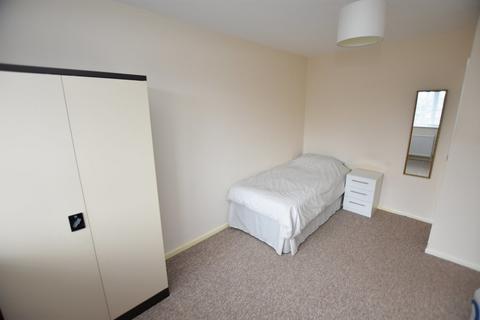 2 bedroom maisonette for sale, Mockley Wood Road, Knowle