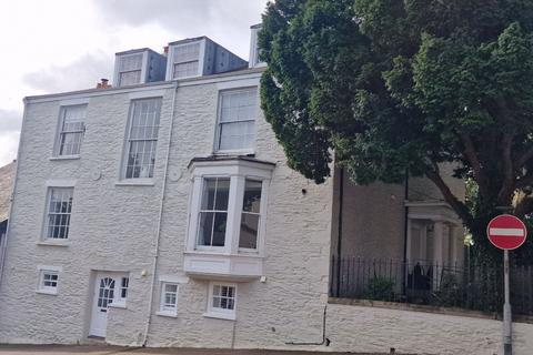 2 bedroom flat to rent, 14 Lower Fore Street, Saltash PL12