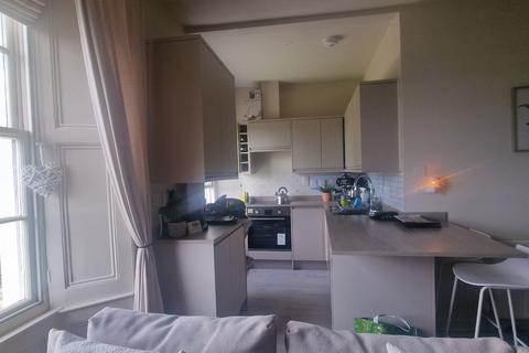 2 bedroom flat to rent, 14 Lower Fore Street, Saltash PL12
