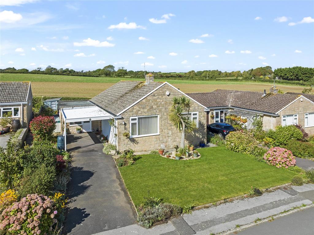 Shipton Bridport, Dorset 2 bed bungalow for sale £475,000