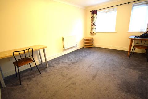 1 bedroom flat to rent - Roxeth Green Avenue, Harrow HA2