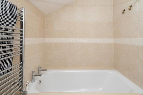 43 Oakdene Road, Brockham, Betchworth, RH3 7JU